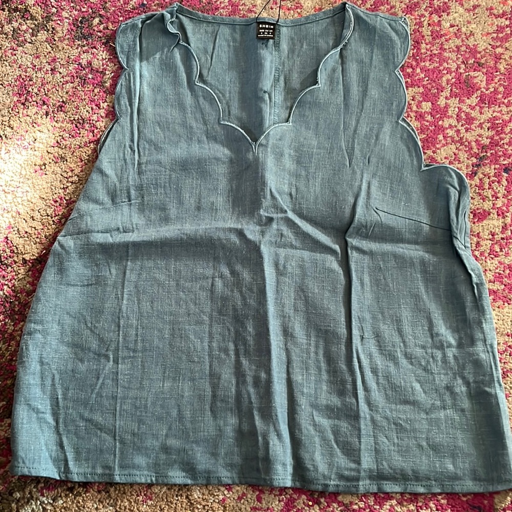 Shein sleeveless scalloped top small